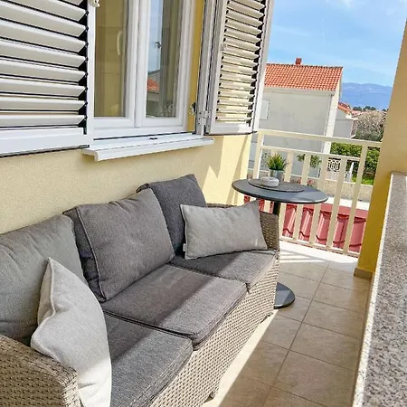 Mit Poolarea - Krk, Kroatien Apartment *