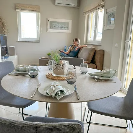 Apartment Mit Poolarea - Krk, Kroatien